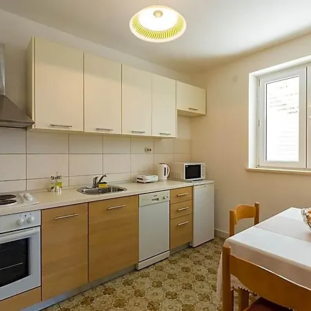 Hotel Anika 3*