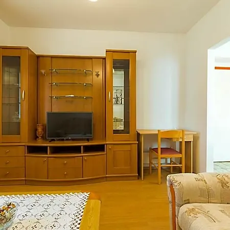 Anika Hotel 3*